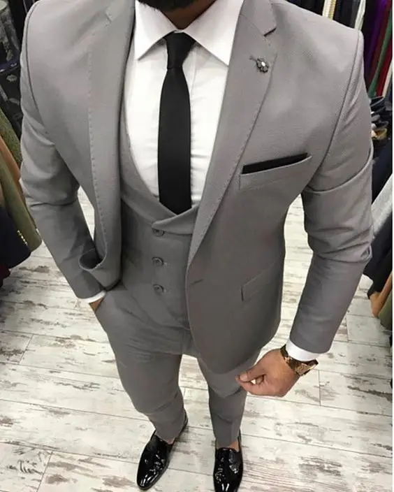 

Slim FIt Grey Blazer Sets For Men Formal Elegant Stylish Notch Lapel 3 Pieces Wedding Suits for Men With Waistcoat + Suit Pants