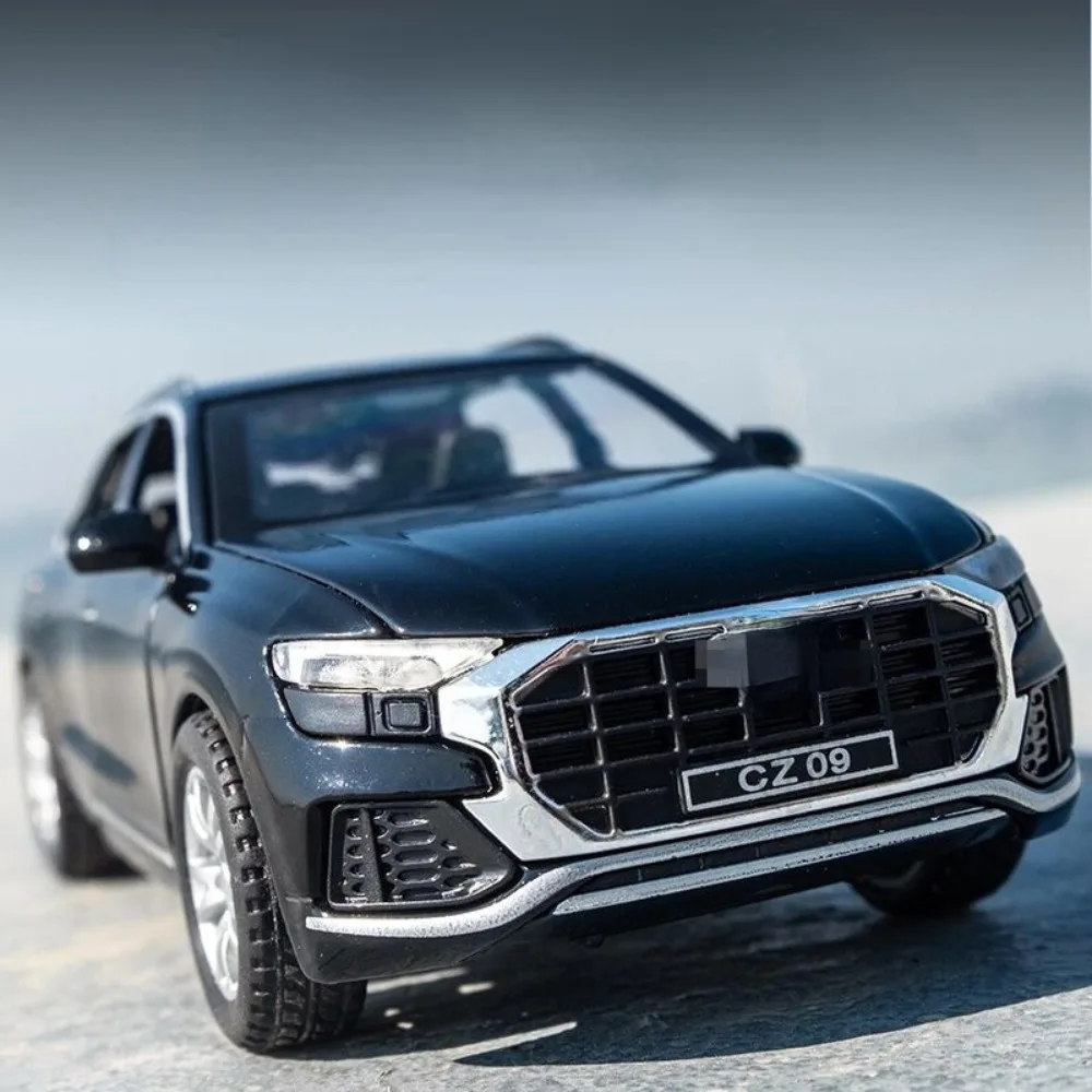 Модель автомобиля из сплава Q8 SUV 1/32 литые игрушки внедорожники коллекционные