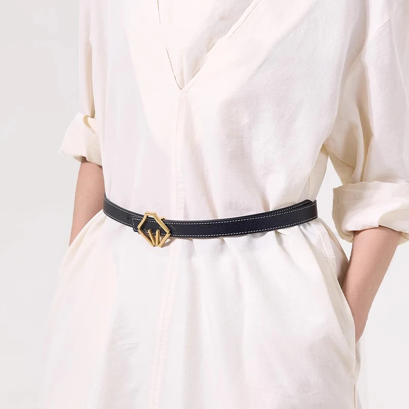 Женский ремень из натуральной кожи двусторонний