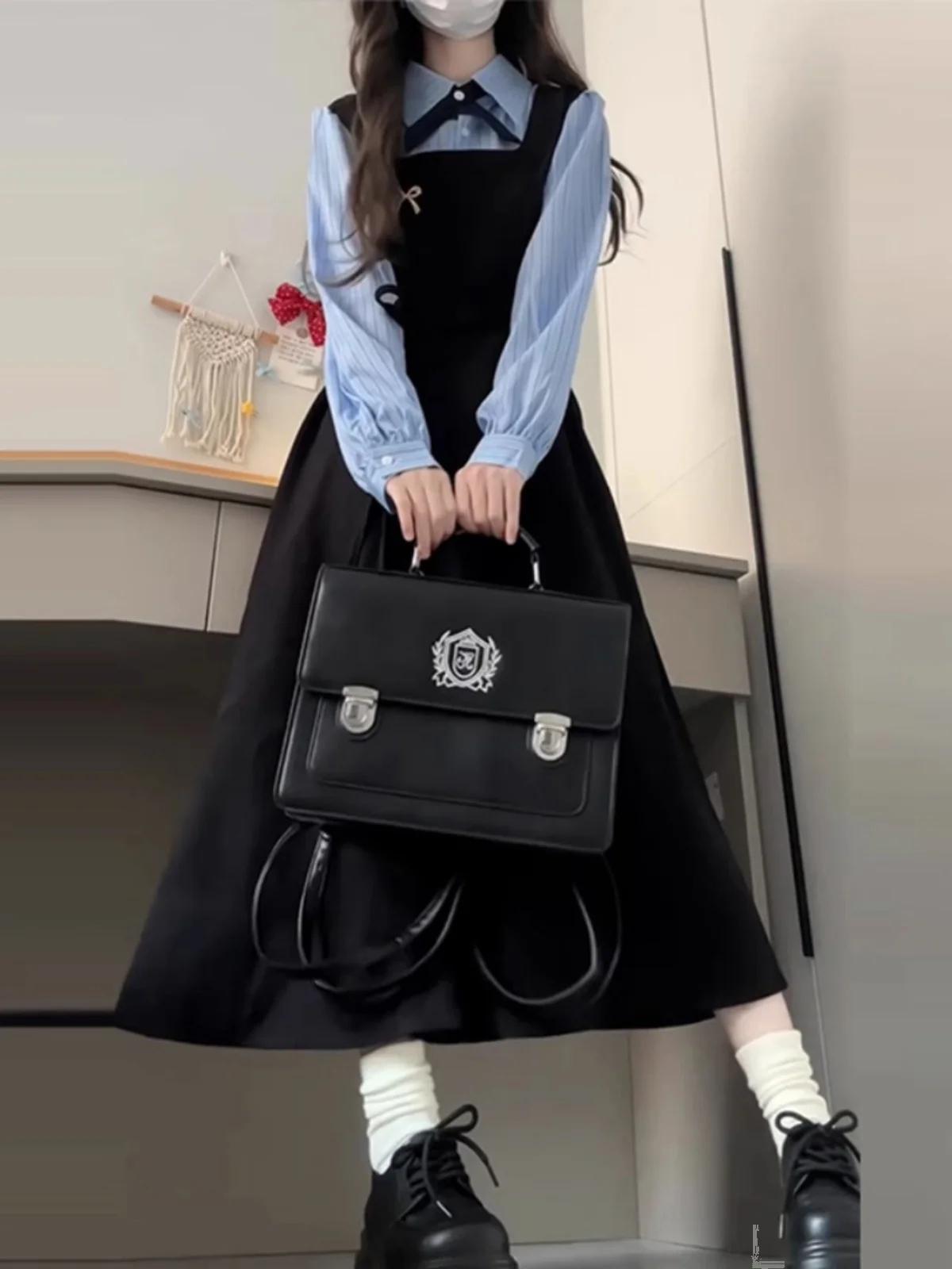 French sle Loose Feeling Wear Dress Women 2024 Autumn and Winter with Coat Waist Hugging Meat Covering Fake Two Pieces Temp...