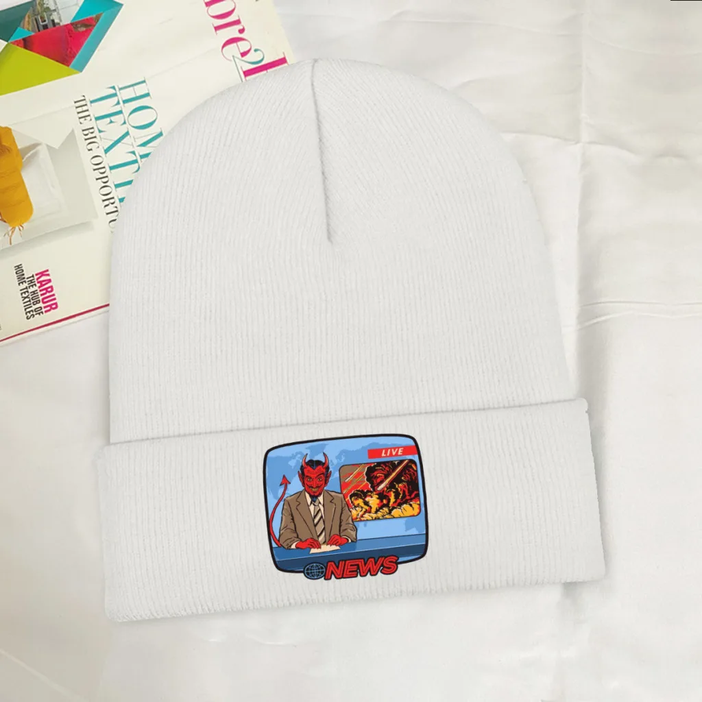 

Breaking News Skullies Beanie Manga Graphic Vintage Classic Knitted Bonnet Unisex Warm Caps Outdoor Street Brimless Elastic Hat
