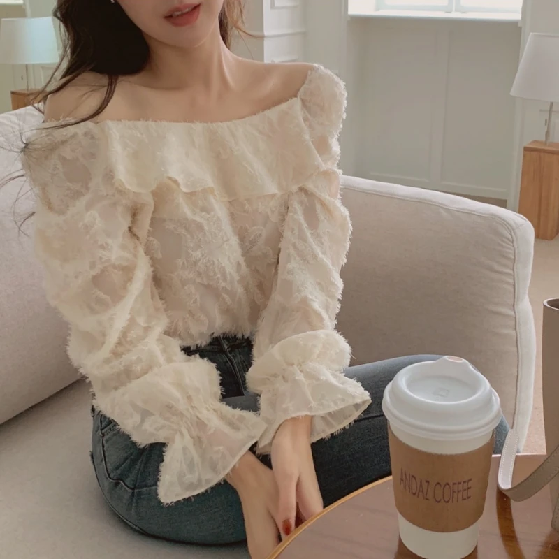 

Шифоновая рубашка с оборками на одно плечо, шикарная Корейская Весенняя рубашка с рукавами-фонариками, милая жаккардовая Повседневная руба...