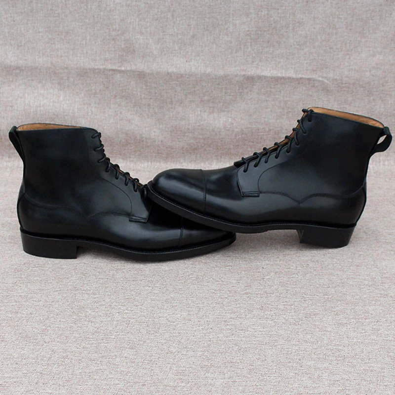 Рисунок 6 - Мужские ботинки ручной работы в