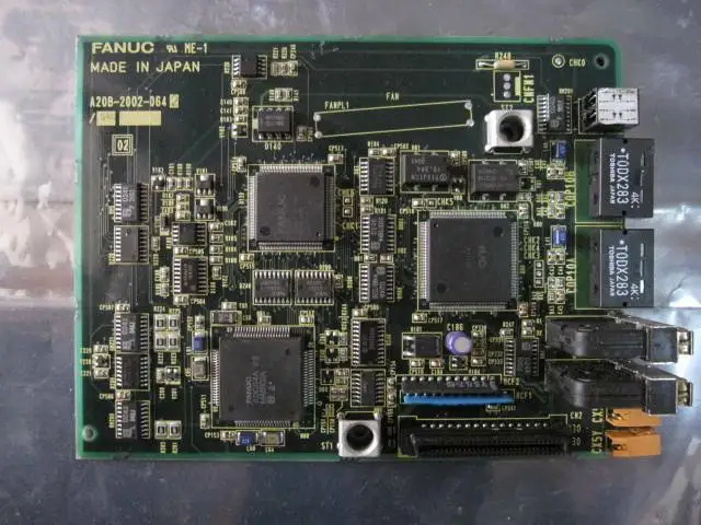 

Новая электронная плата FANUC A20B-2002-0642 A20B20020642 A20B 2002 0642