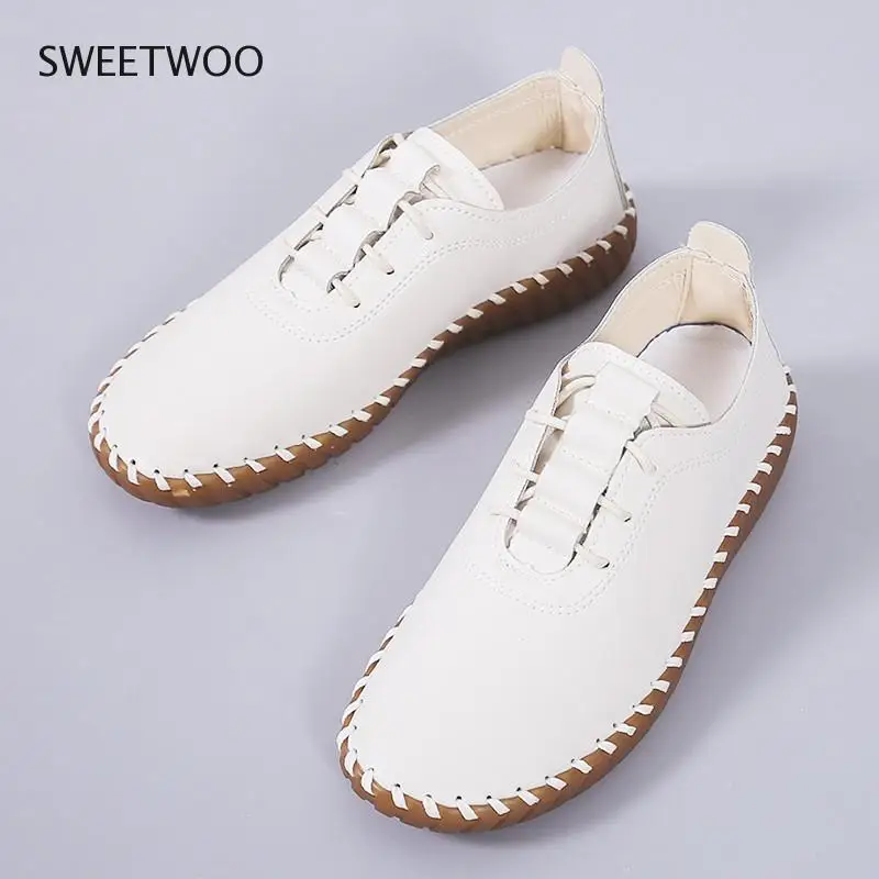 

Shoes for Women 2021 Flat Sports Casual New Vulcanized Ladies Walking White Shoes Soft Light Large Size Fashion Tide Chic 35-43