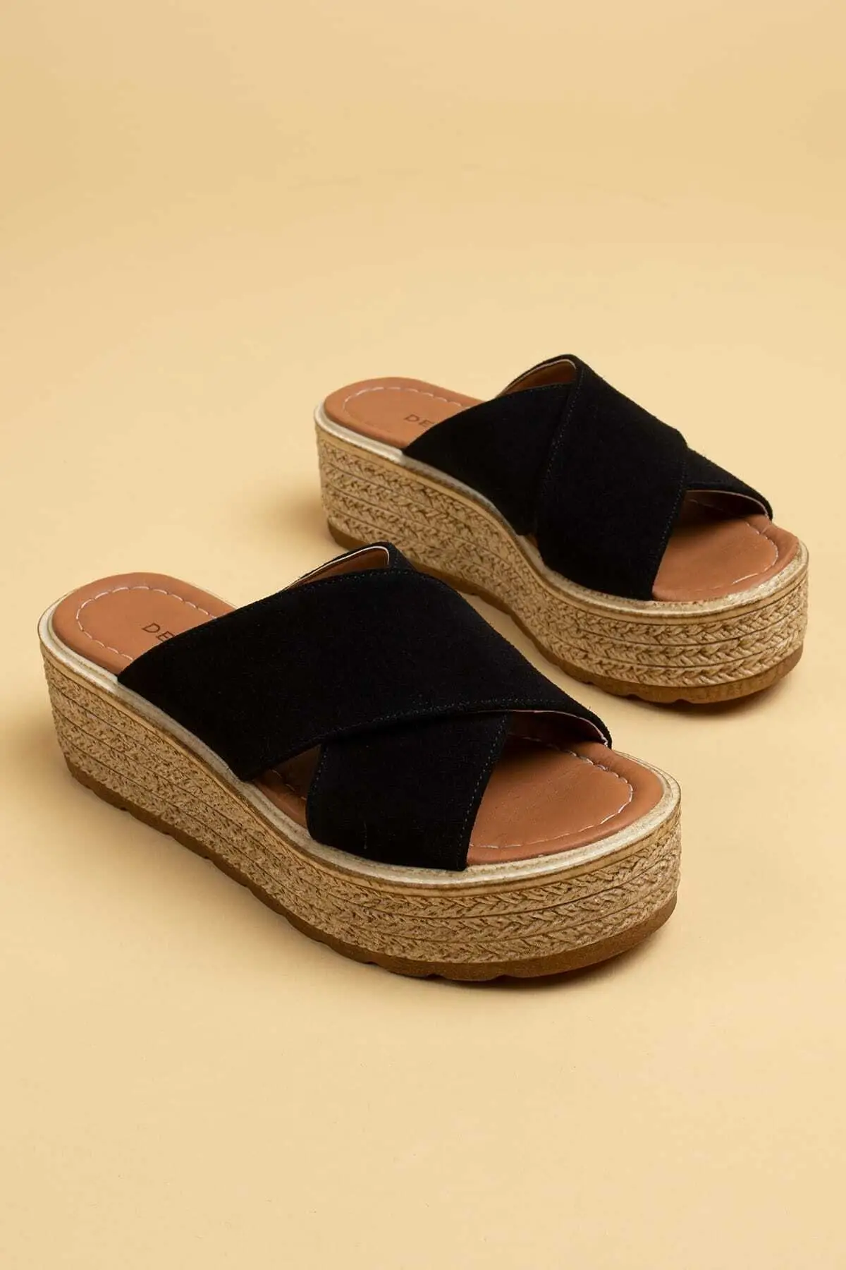 

Genuine Sheepskin Black Female Slippers