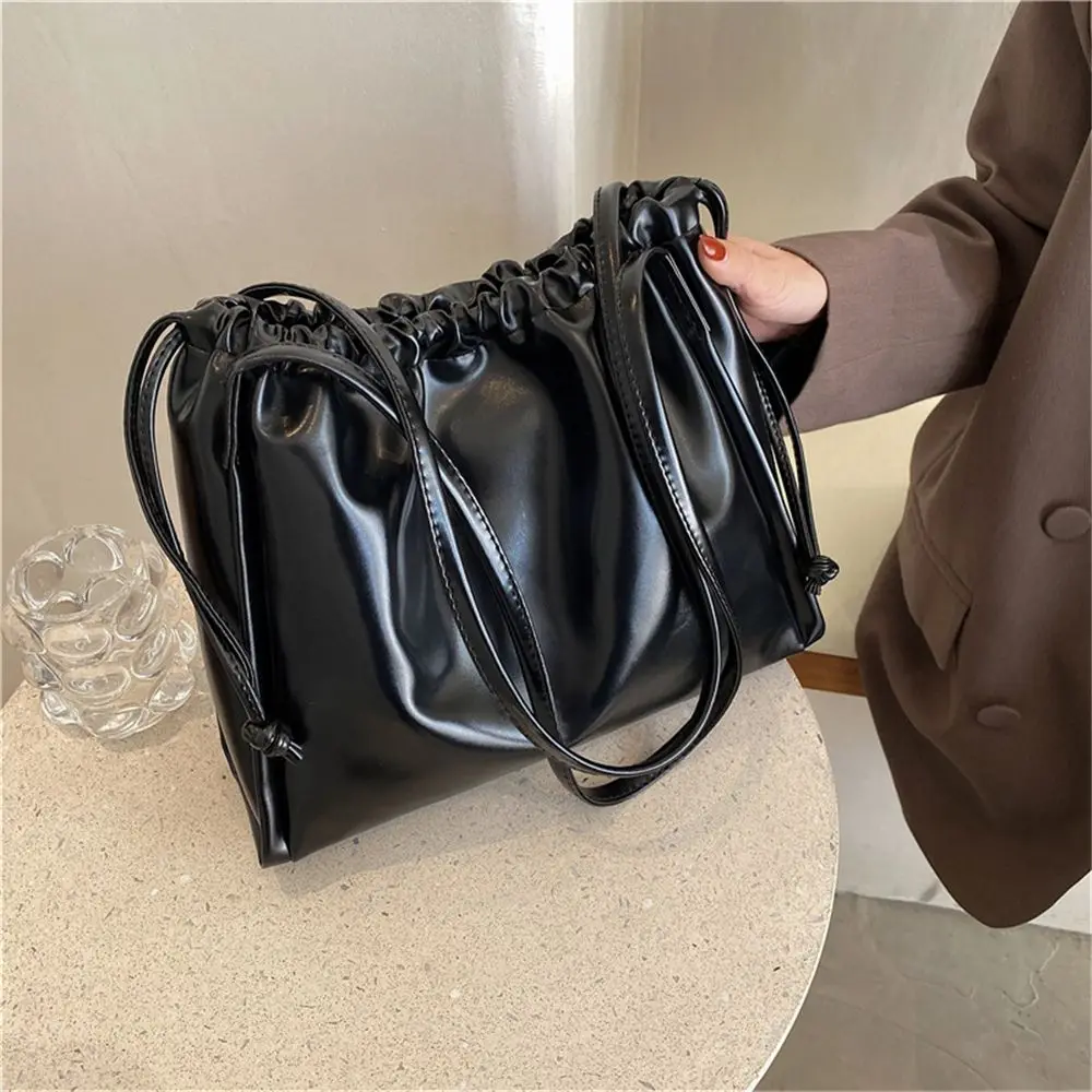 

New Women's Solid Bucket Bag Shoulder Bags Female Drawstring Large-capacity Handbag Ladies 2022 Fashion Pu Leather Tote Bags