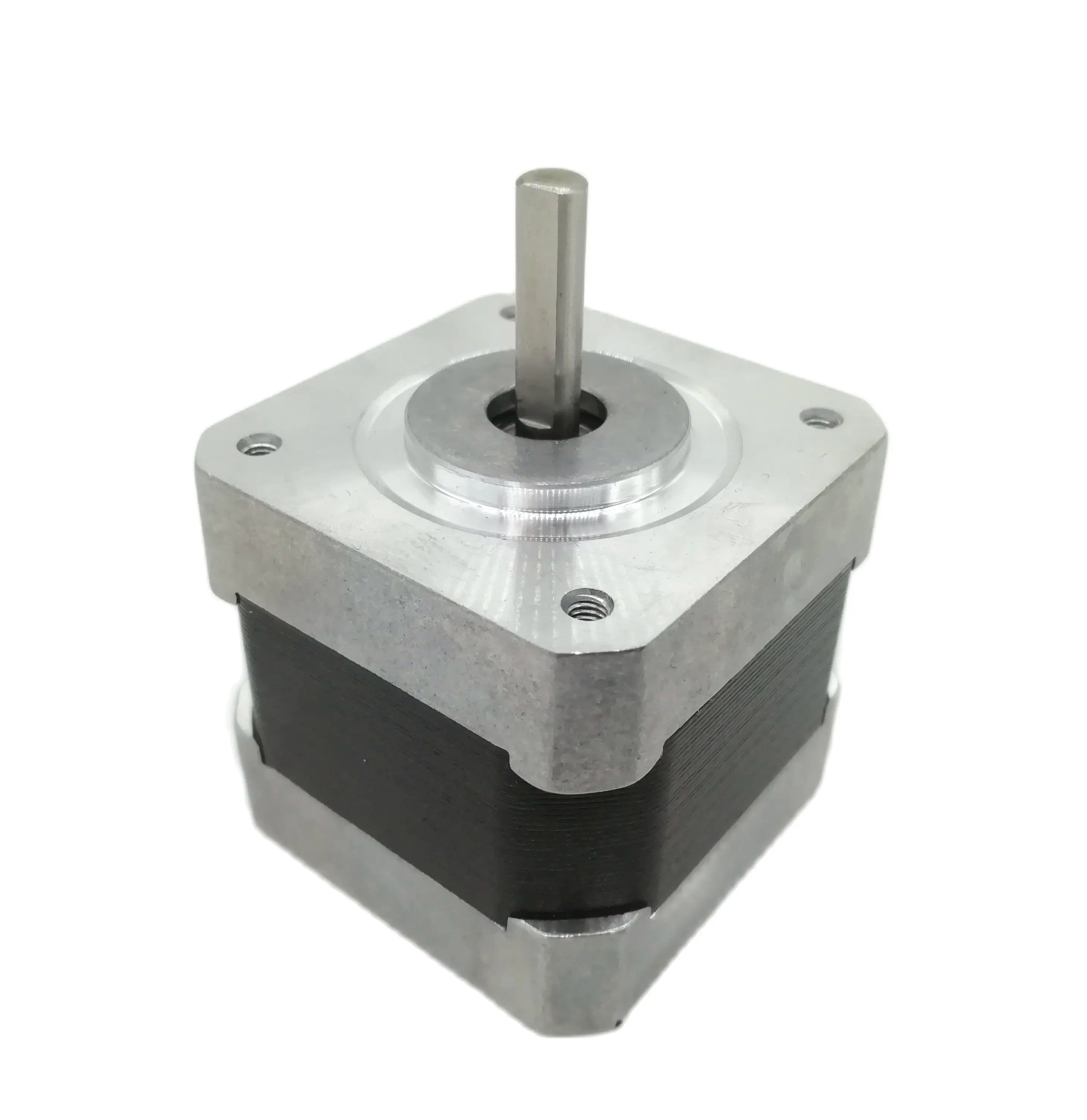 Шаговый двигатель NEMA17 длина 40 мм 1 2 А 17HS3001-20B