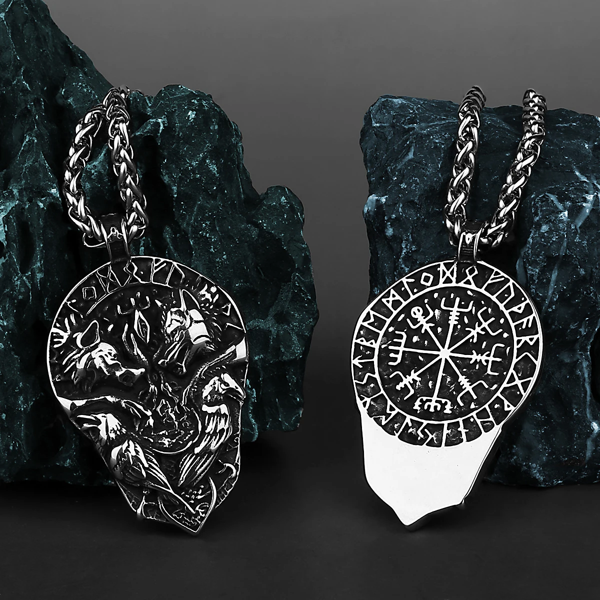 

Viking Domineering Odin Rune Raven and Wolf Tree of Life Vegvisir Pendant Necklace Amulet 316L Stainless Steel Necklace Gift