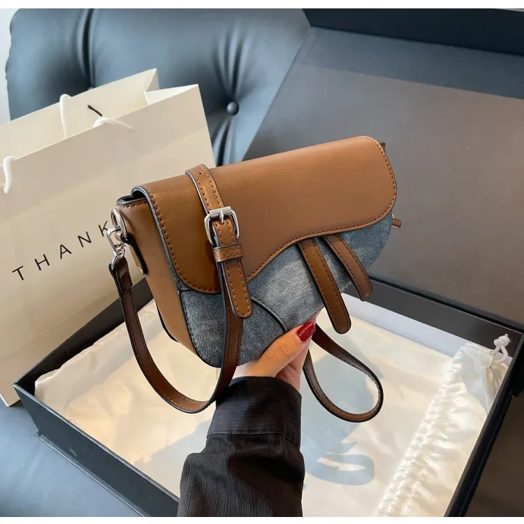 

New Light Luxury Small Saddle Bag with a High Level Sense of Westernization One Shoulder Crossbody Underarm Bag