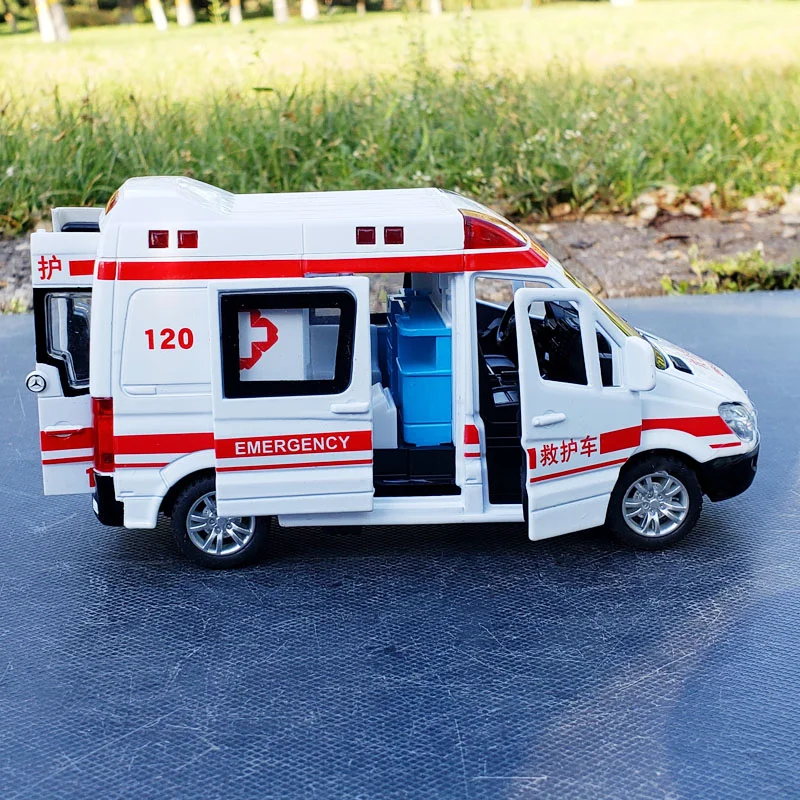 1:32 модель машины скорой помощи из сплава литые металлические игрушки пожарной