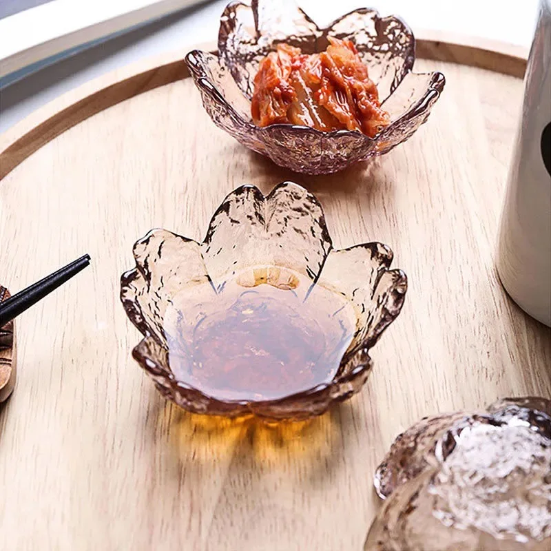 

4PCS Sakura Plates Soy Sauce Dish,Glass Seasoning Dishes/Pink Appetizer Plates,Japanese Crystal Salad Bowls,Housewarming Gifts
