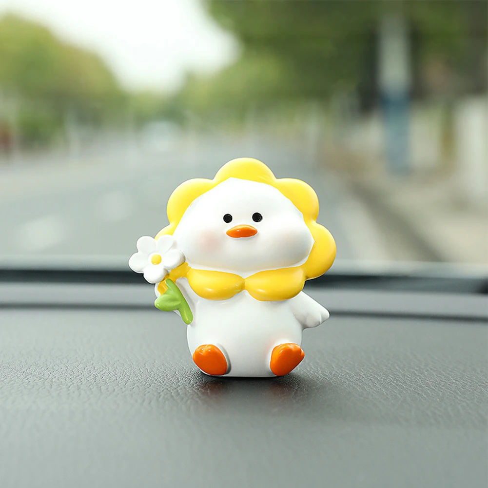 

For CAR Parts & Accessories Dashboard Decoration B C Resinn 1.57x1.18x1.inch 1PCS :About 4x3x4.5cm A Brand New