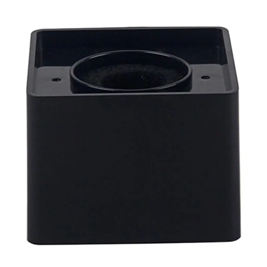 

Square Shaped Interview Mic Microphone Flag Molding Station
