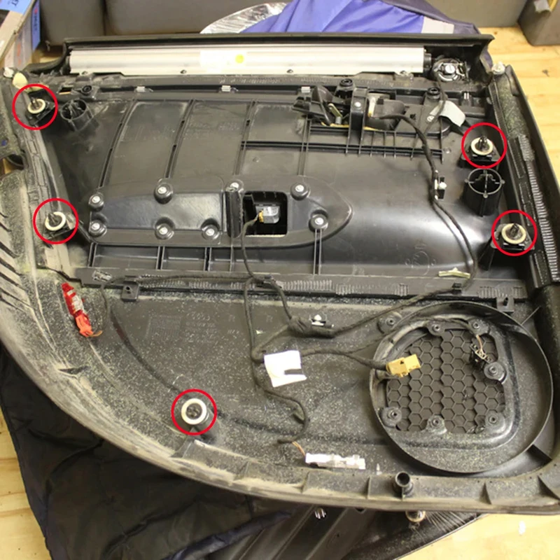 10 шт. зажим для обшивки дверной карты заклепки 8E 0868243 Для VW Golf 5 6 Polo 9N Transporter T5 Touareg 7L