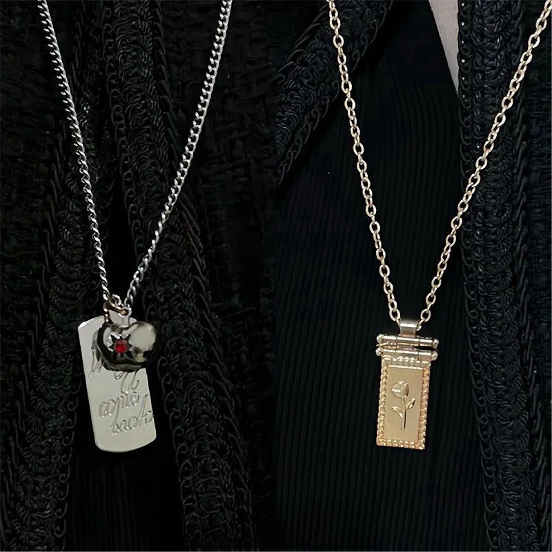 Новое поступление ожерелье с квадратной картой Любовь и глубокое пространство