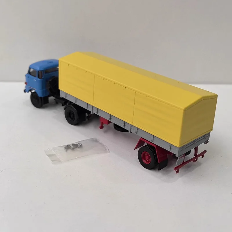 Фото BREKINA масштаб 1/87 IFA W50 грузовик транспортер пластиковая модель коллекция украшений №4