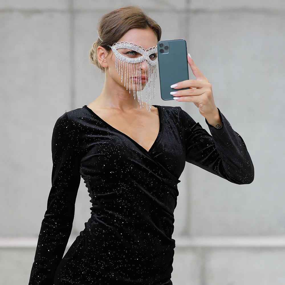 Halloween Rhinestone Head Chain Facemask Women Masquerade Tassel Mask Cosplay Nightclub Rave Festival Party Punk Jewelry Acc