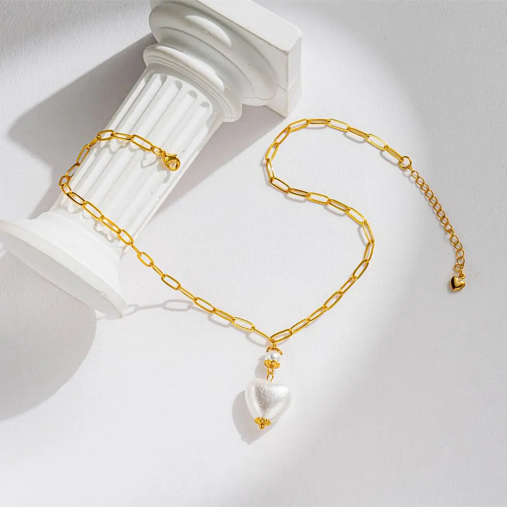 

Trendy Heart Shaped Gold Color Jewelry Rectangle Link Chain Choker Freshwater Pearl Pendant Necklace For Women