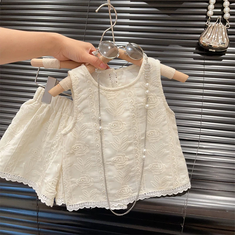 

Korean Summer Cotton Sleeveless T-Shirt Outdoor Elegant Girls Fashion Clothes Children's Top And Bottom Set From 3 To 8 Years
