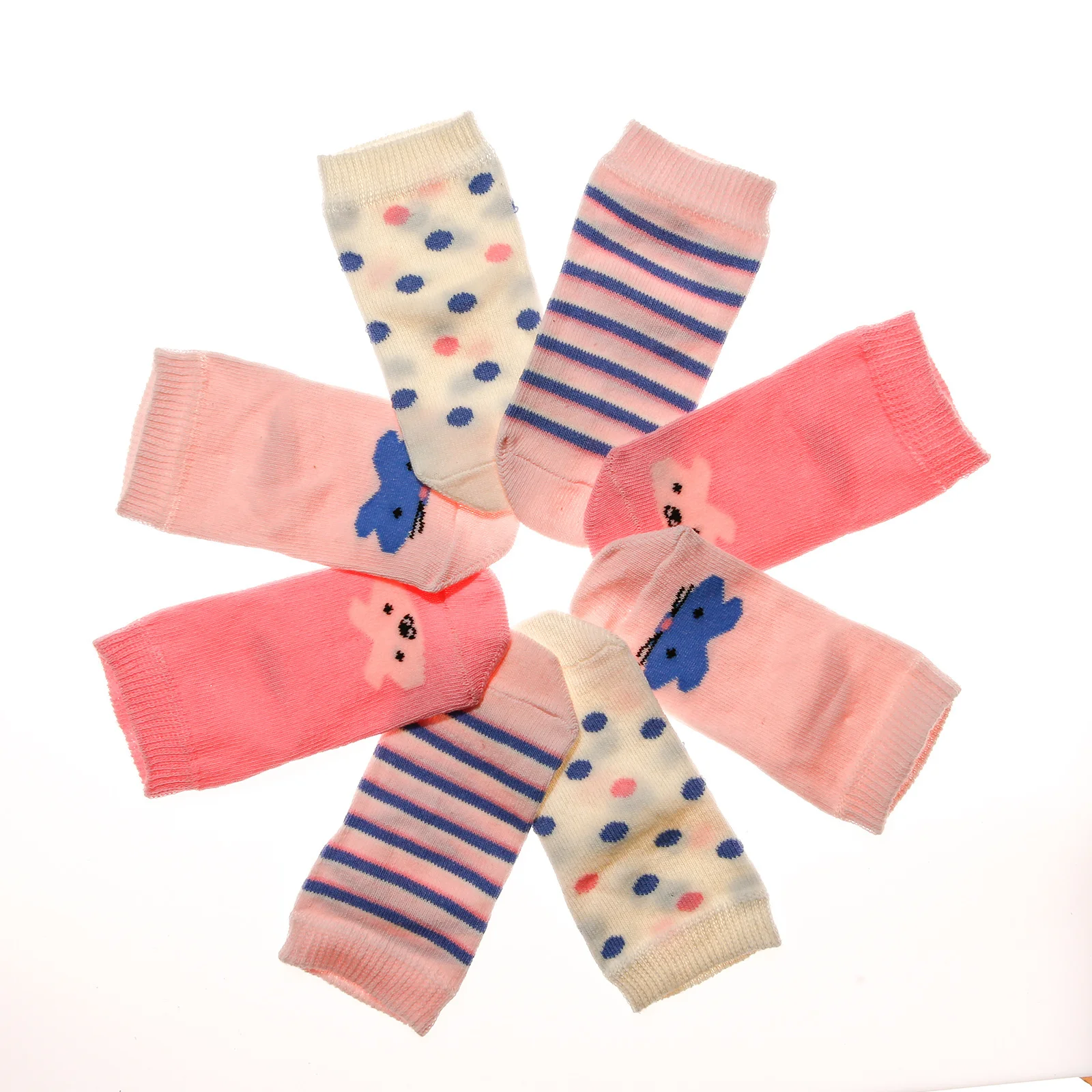 

Ebebek HelloBaby 4lü Soket keruap-tavshan