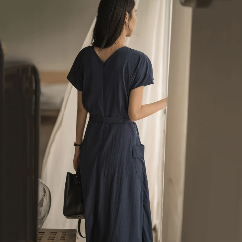 Новинка Лето 2024 женская одежда в Корейском стиле обтягивающая талию с коротким