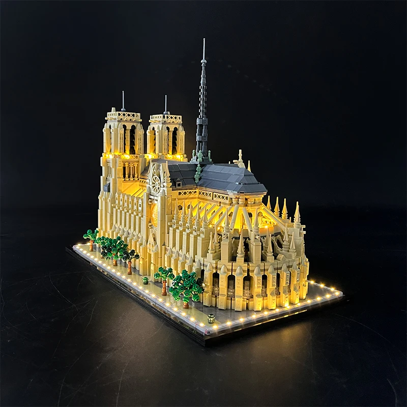2024 New Architecture 21061 Notre Dame de Cathedral Model Kit iconic Paris landmark Building Blocks Bricks Toys For Children