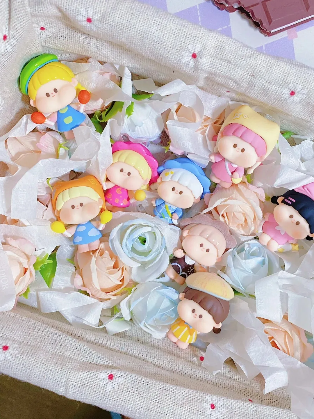 Фото Коллекционная мини-фигурка Mimibobo Blind Box: серия Trendy Toy Going Out, милая мини-фигурка в слепом пакете, украшение для рабочего стола для взрослых коллекционеров №5