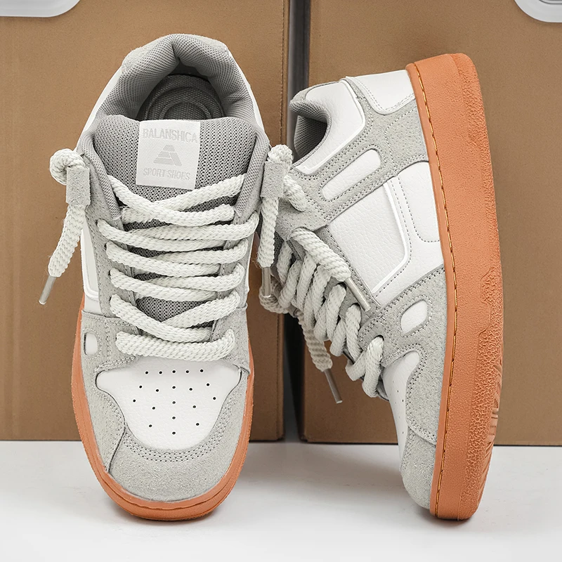 New Men Skateboarding Shoes Women Designer Sneakers Women Original Skate Shoes Leather Retro Parkour Sports Shoes Male Footwear