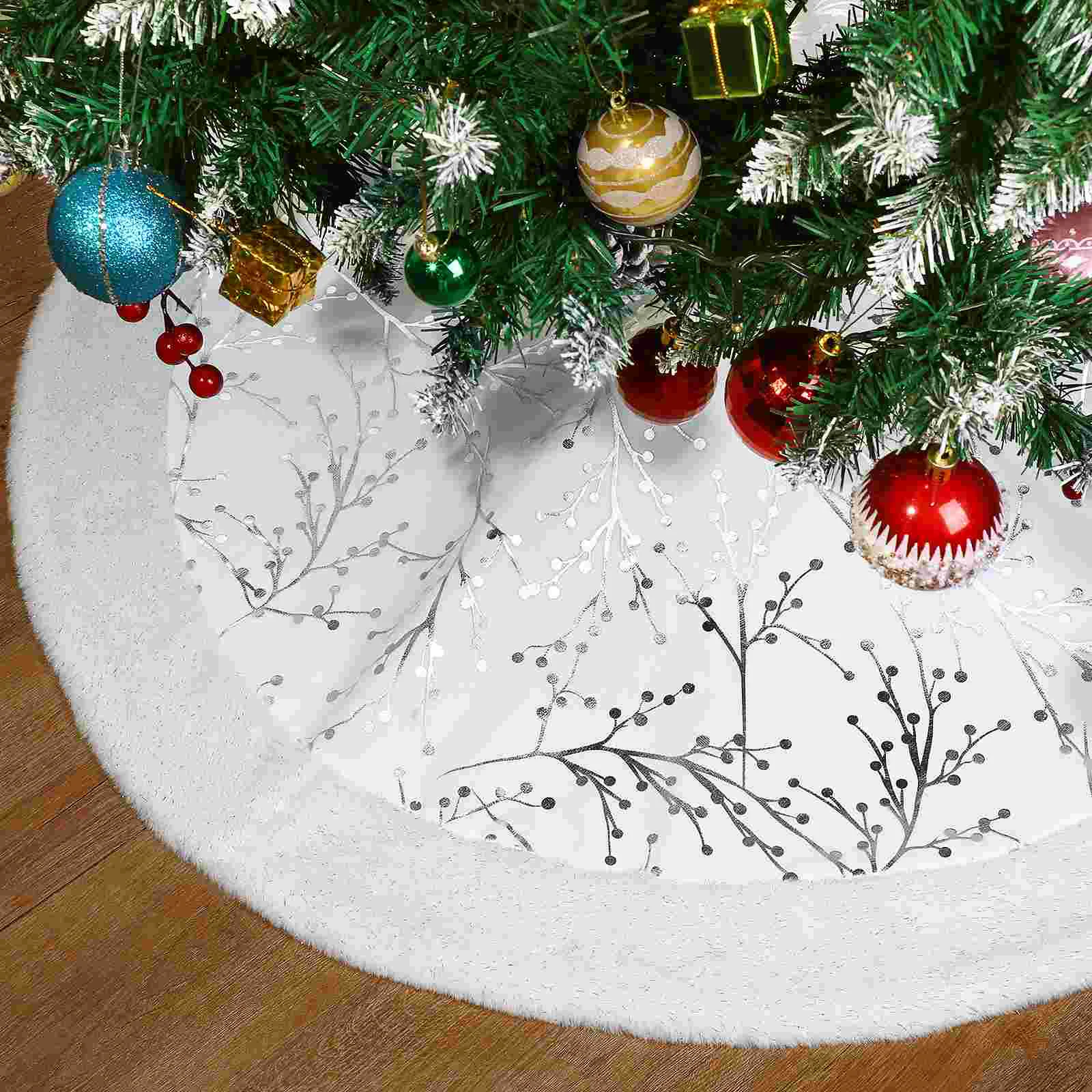 

IMIKEYA White Plush Christmas Tree Skirt Christmas Tree Decoration Xmas Party Ornaments Tree Skirt Under Tree Mat