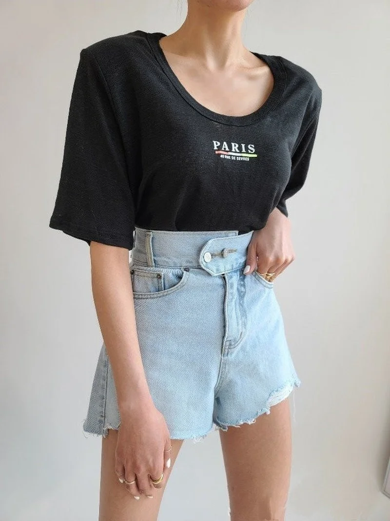 2021 New High Waist Ripped Edge Jeans Shorts Women Summer Chic Double Button Female Blue Denim Shorts All-Match Casual Bottoms