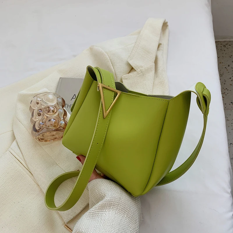 

Роскошные сумки на плечо для женщин, кожаная Наплечная Сумка с регулируемым ремешком, женские повседневные ранцы, модная женская сумка на ш...