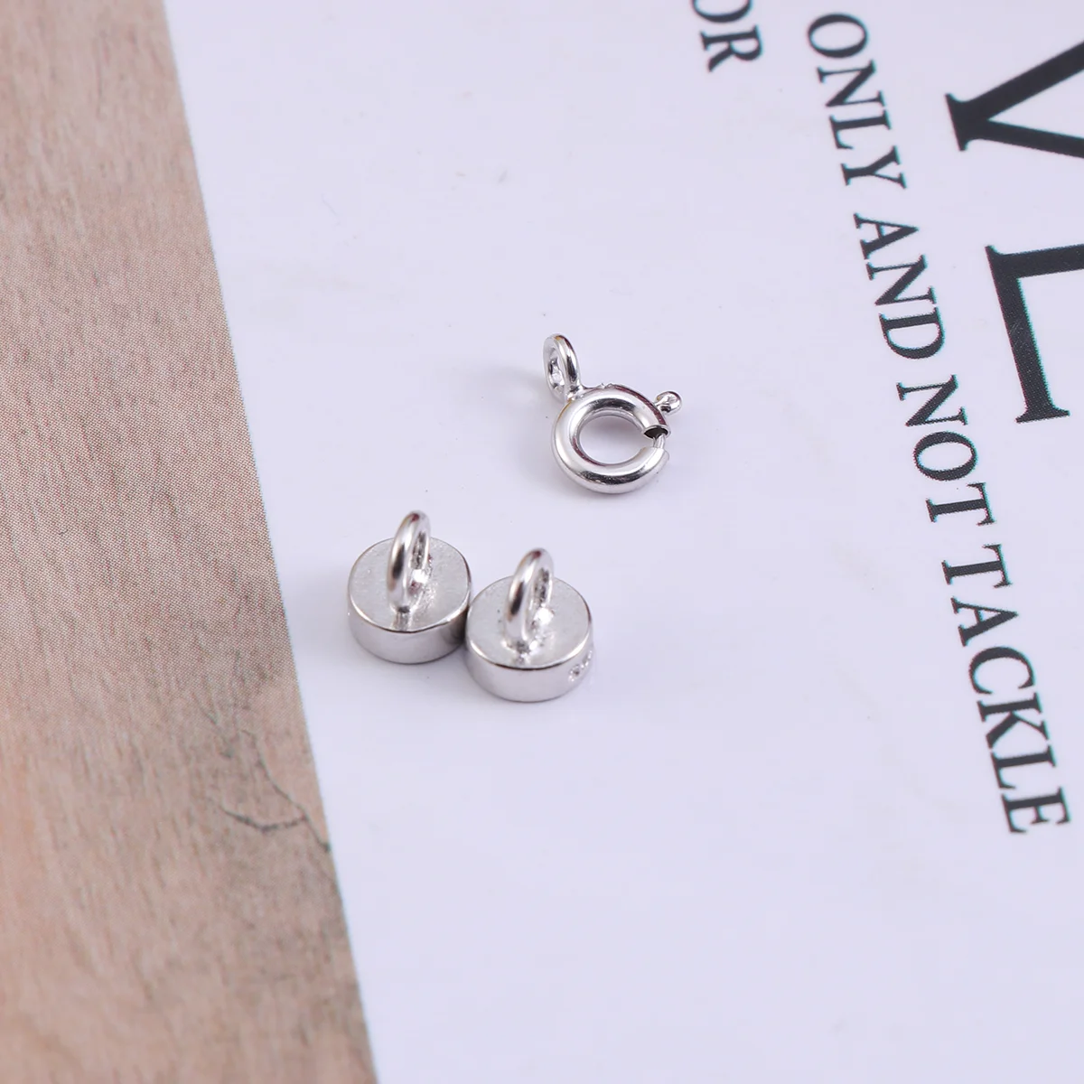 

Bracelet Magnetic Connectors Jewelry Fastener Hook Necklace Layering Clasps