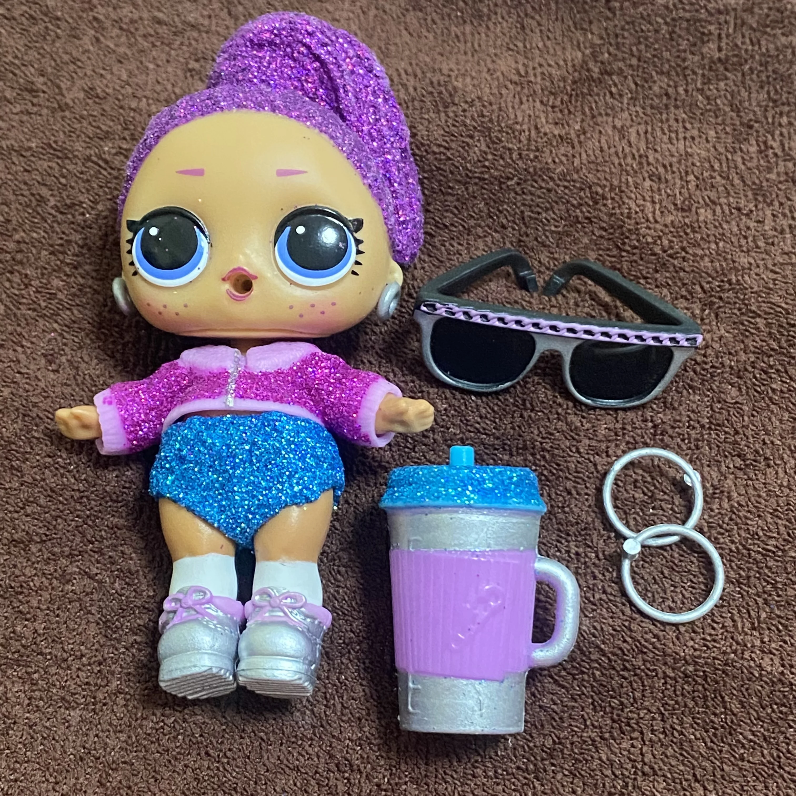 Выберите оригинальную новую модель телефона автомобиля размер 8 см кукла