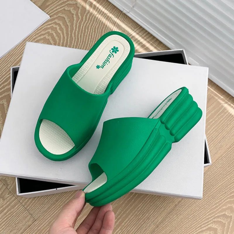 2023 Summer Women Thick Platform Cloud Slippers Indoor Bathroom Non Slip Shoes EVA Soft Sole Slides Ladies Wedges Beach Sandals