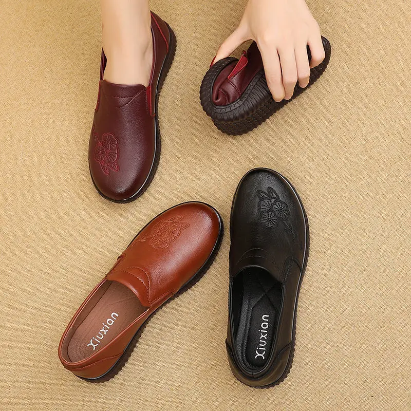 Women Leather Loafers Soft Comfortable Woman Flats Ballet Shoes Ladies Casual Footwear Female Moccasins Mom Light Flats Shoes
