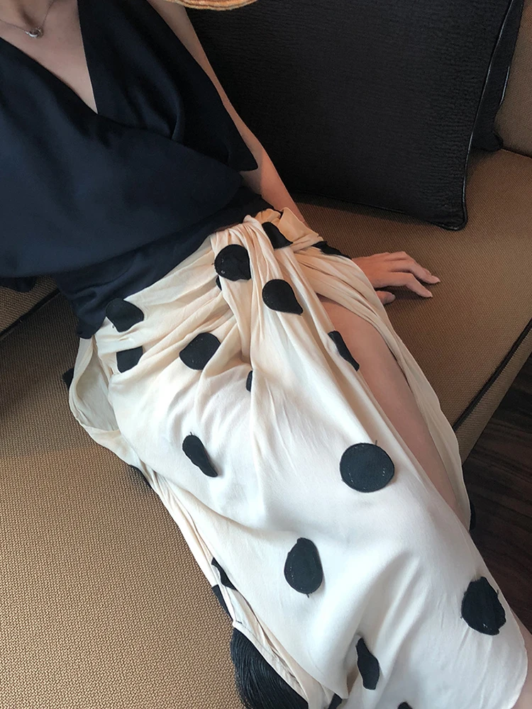 Женская Асимметричная юбка в горошек DEAT винтажная свободная черная лето 2022 | Юбки