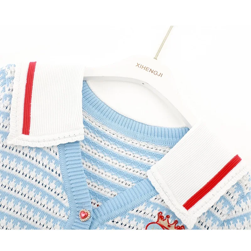 Женский однобортный вязаный кардиган в полоску с коротким рукавом и матросским