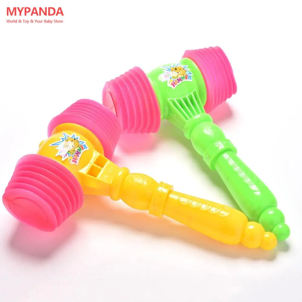 резиновый молоточек детский. умка игрушка веселый молоточек. музыкальный молоток. молоточек. детский молоточек с пищалкой.