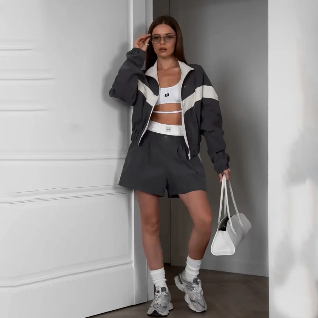 Комплект женский спортивный из двух предметов повседневная куртка с длинным