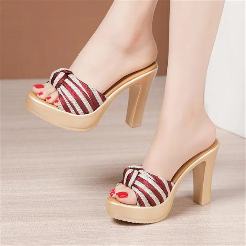 

Sexy 8/10/13cm Super High Heel Women Shoes Summer Slippers Fashion Open Toe Block Heel Platform Women Sandals 32-43Women Pumps