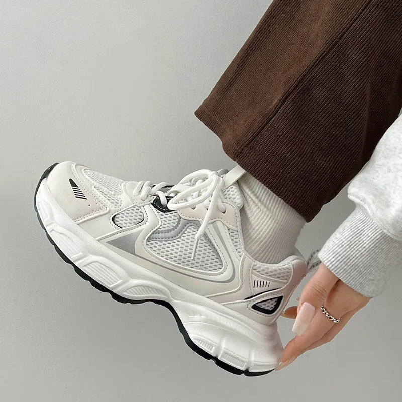 

Кроссовки женские на толстой подошве, Повседневная дышащая сетчатая обувь для тенниса, модные спортивные Кеды на танкетке