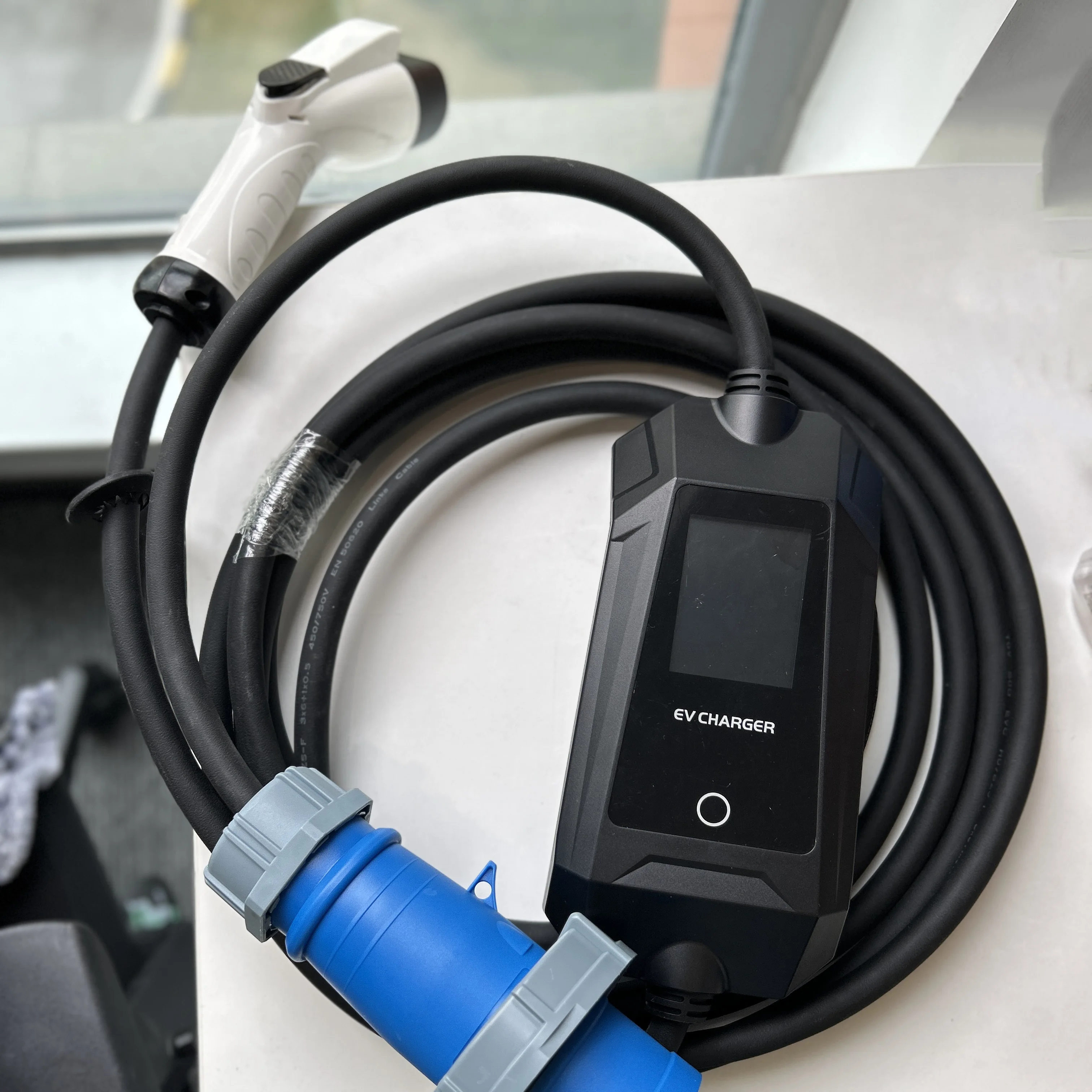 Портативное зарядное устройство для электромобилей Тип 2 электромобиль адаптер