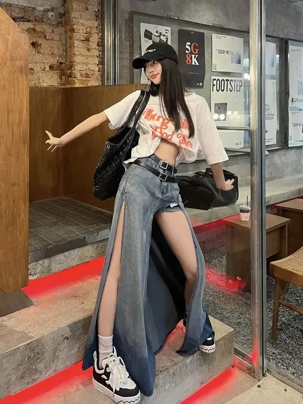 

Spicy Girl Is High, Thin, Irregular A -line Retro Skirt Design Feel Ins, Sexy High -cut Denim Skirt 2023