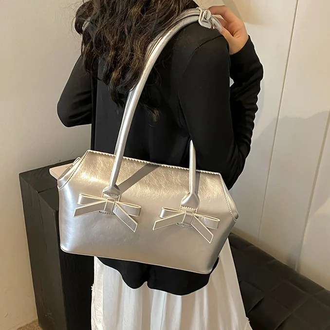 2024 новая однотонная сумка большой вместимости женская летняя Mori милые модные