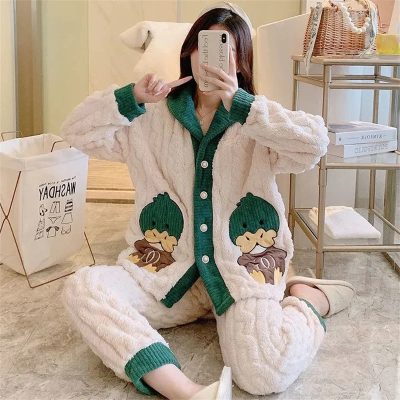 Small Fragrance Pajamas Women's Winter Coral Velvet Sweet And Cute Thickening plus Velvet Flannel Ladies Pajamas Home Service Su