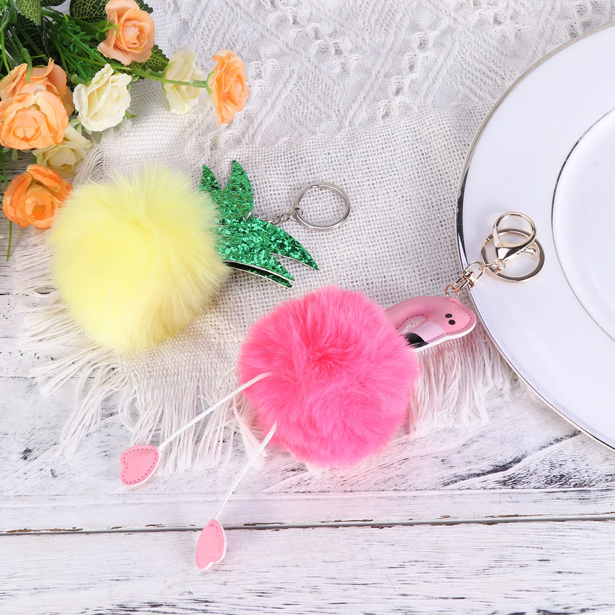 

2 Pcs Fluffy Keychain Plush Pineapple Key Ring Key Holder Hanging Decoration