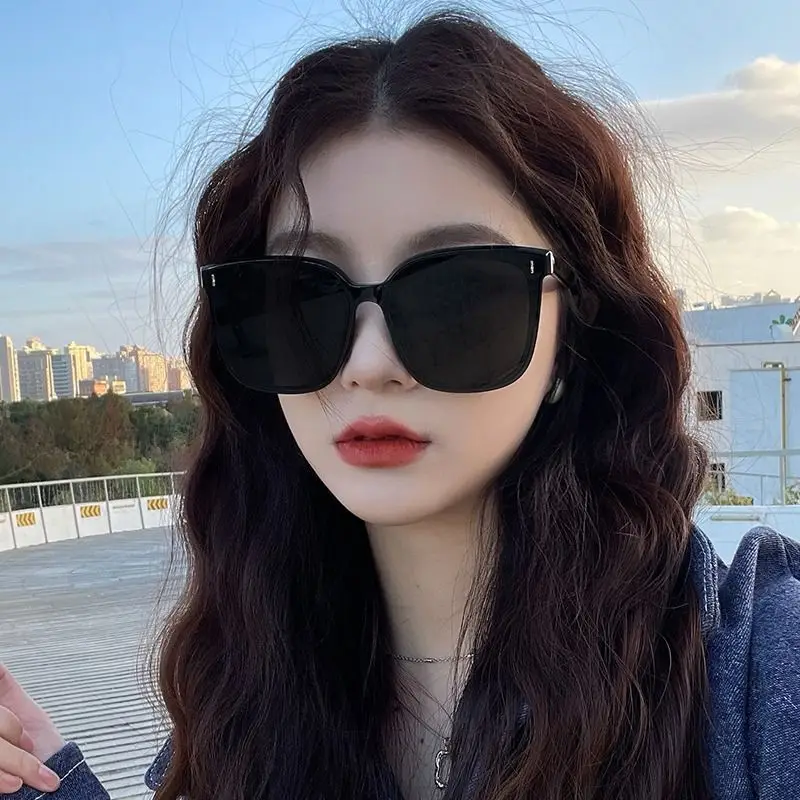 

2023 new Korean sunglasses men and women net red with the same sunshade sunglasses anti-ultraviolet glasses wholesale