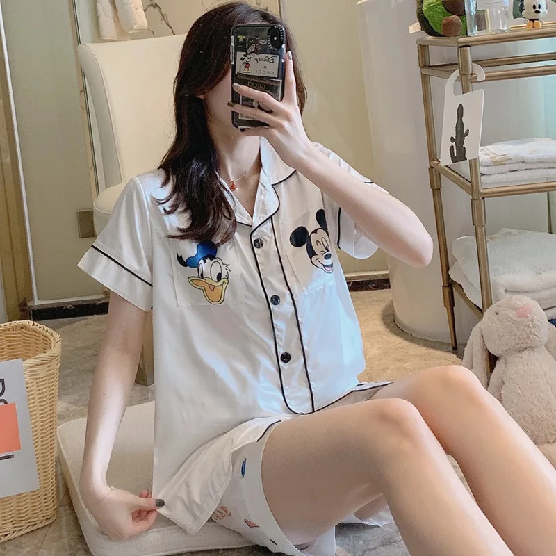 

Disney pajamas for women Short-sleeved shorts pajamas women thin ice silk Mickey Donald Duck summer silk home service suit