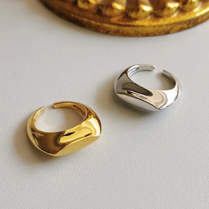 

Простой, атмосферный и текстурированный браслет из серебра пробы с высококачественным кольцом в стиле ретро и Европы и Америки